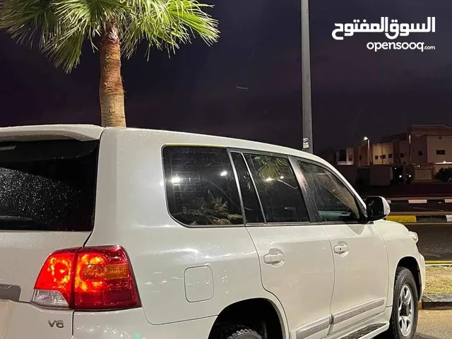 Used Toyota Land Cruiser in Mecca