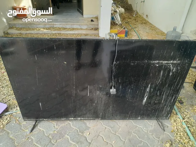 Samsung Smart 36 inch TV in Al Ain