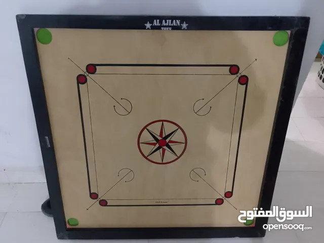 كيرم carrom board حاله ممتازه حجم كبير