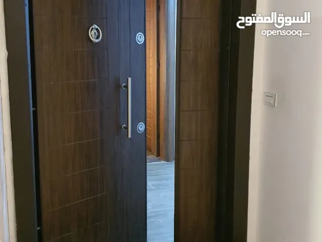 250 m2 5 Bedrooms Apartments for Sale in Tripoli Al-Seyaheyya