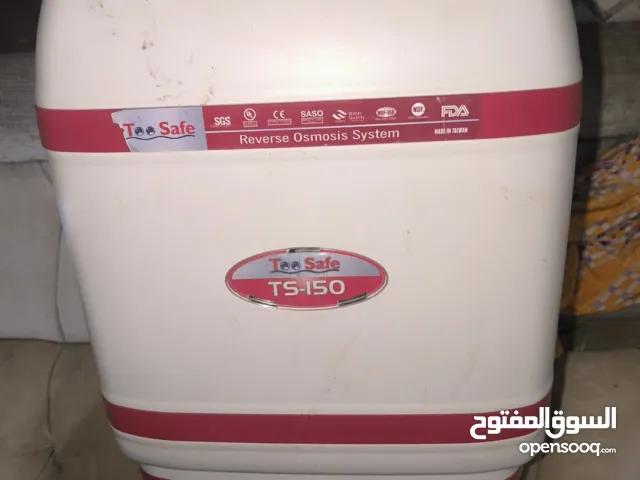 بيع ثلاثه ابواب مستعمل مع فلتر ماء كهربائي too safeجديد