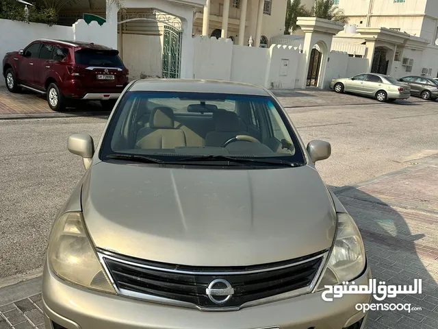 Nissan Tiida 2012