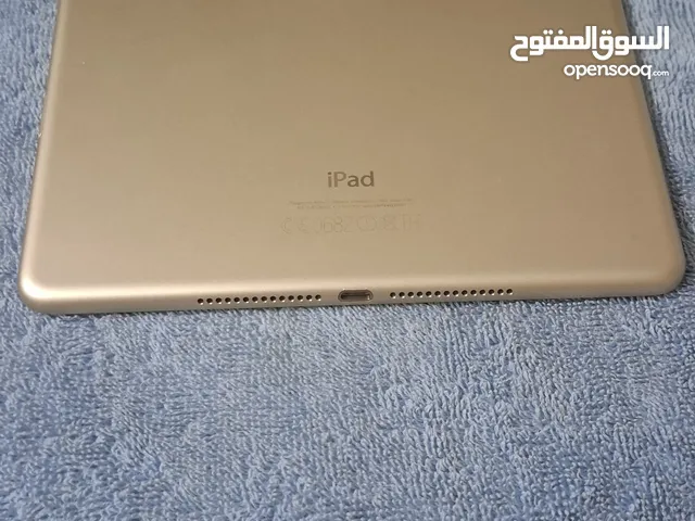 ايباد ابل للبيع مع علبة وشاحن ايباد اير واى فاى وامكانية وضع خط انترنت السعر 3.600جنيه 16 جيجا
