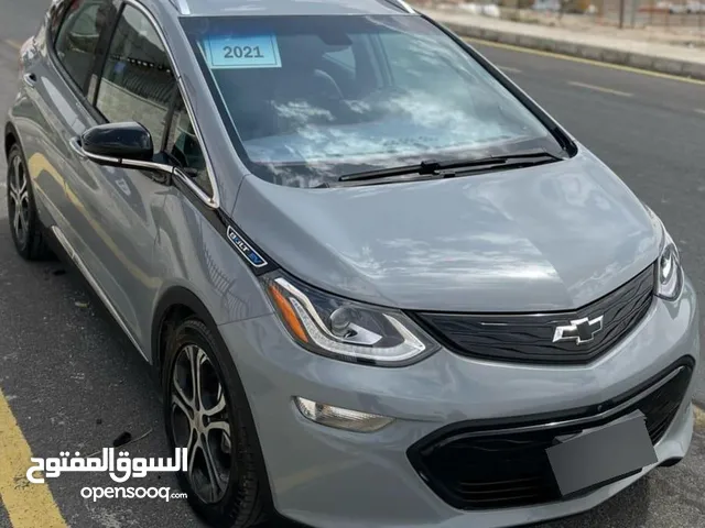 شفروليه بولت 2021 بريميرفل اضافات اعلى صنف فحص وجمرك للبيع كاش او اقساط