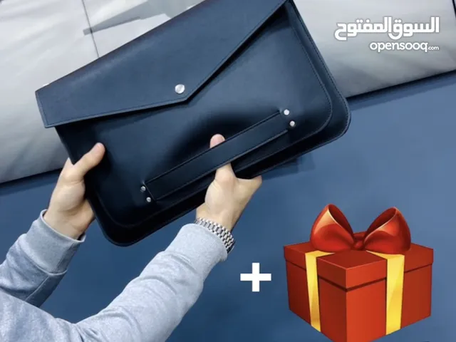 حقيبة حاسوب عصرية