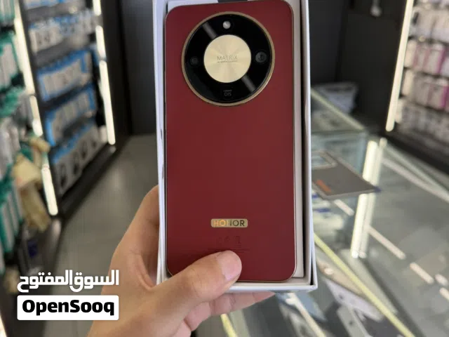 Honor x9d 256gb /12 ram /reddish brown مستعمل بحالة الوكالة /كفالة الوكيل لشهر 10/الجهاز معه كرتونته