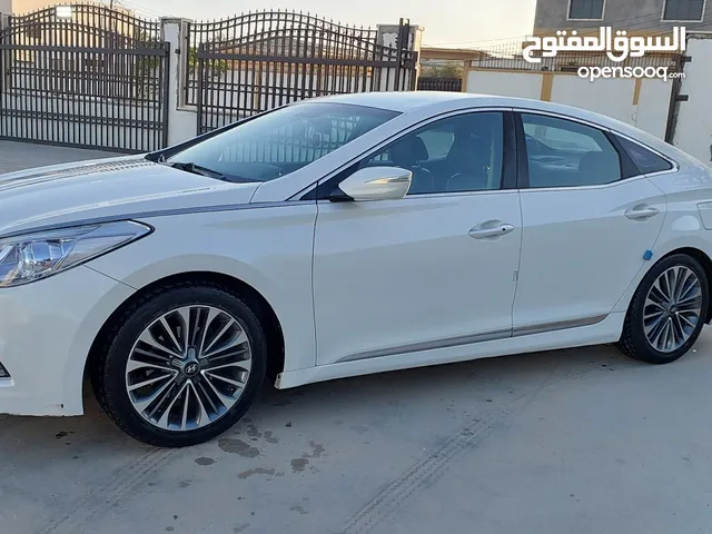 Used Hyundai Azera in Tripoli