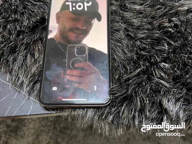 هاتف اكس ماكس