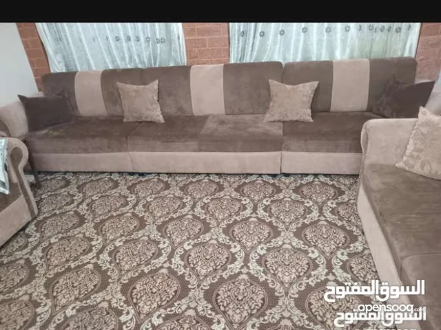 طقم كنب 12 مقعد بسعر 80 قابل للتفاوض