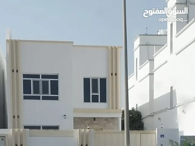 260 m2 4 Bedrooms Villa for Sale in Muscat Al Maabilah