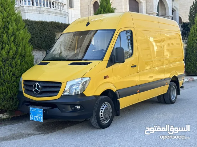 Box Mercedes Benz 2018 in Nablus
