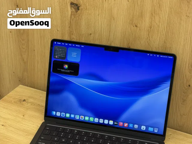 MacBook Air 2025. M4-Chip. 16 RAM. 512 SSD. 15.3-inch