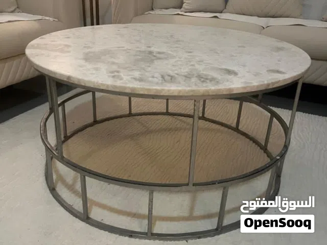 طاولة رخام