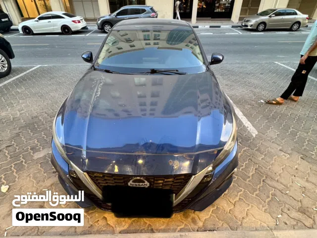 2020 نيسان التيما SR