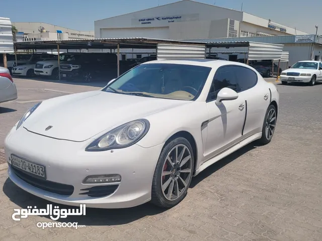 Used Porsche Panamera in Mubarak Al-Kabeer