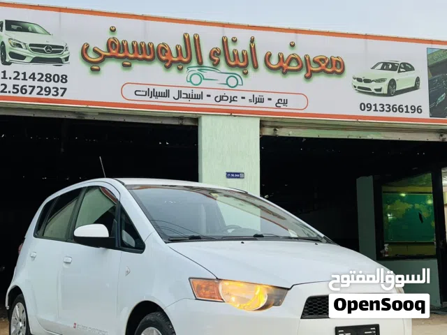 2009 ميتسوبيشي كولت