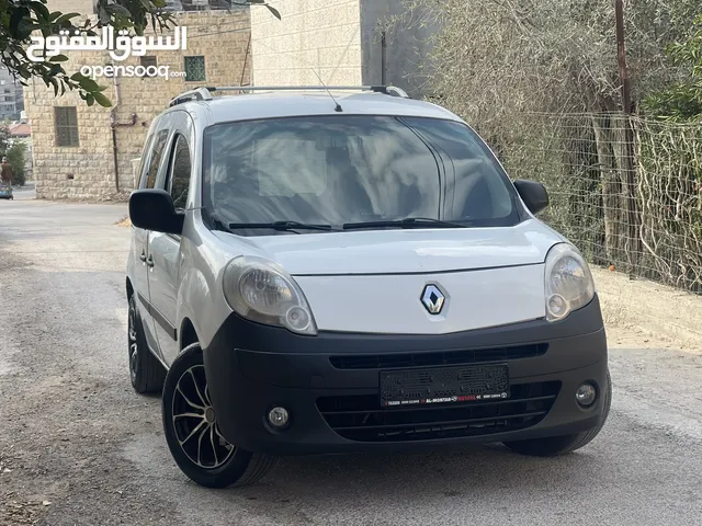 رينو KANGOO 2013 بحالة الشركة