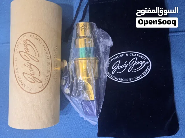 قطعة فم ساكسفون من ماركة جودي جاز حجم 8 مطليه بالذهب عيار 24 قراط .