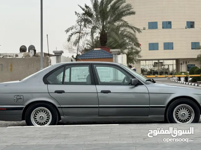 BMW 525i بصرة للبيع مديل 1992
