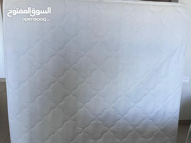 180x200 King Size Bed Mattress in Excellent Condition