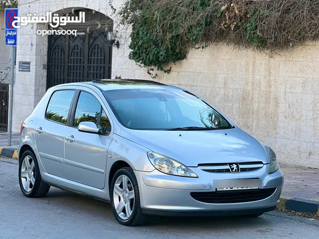 سيارة بيجو 307 موديل 2003 للبيع
