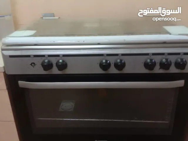Hommer cooker oven in best condition