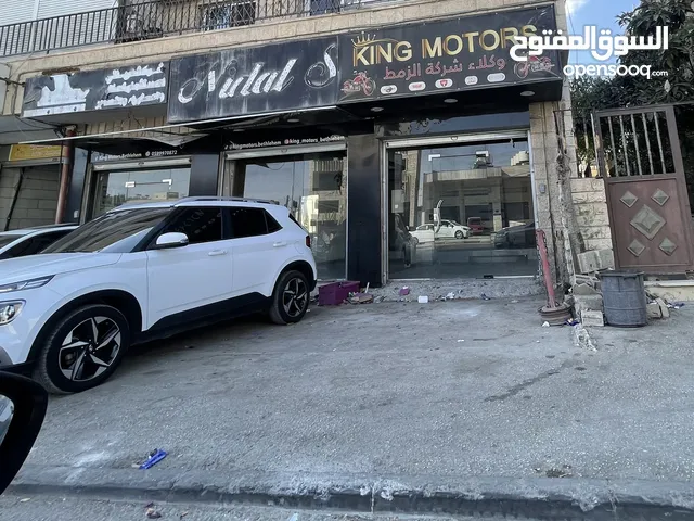 محلات لإيجار شارع القدس الخليل