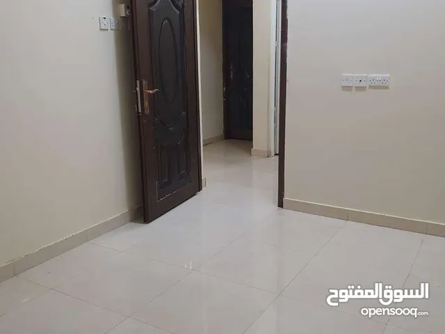 150 m2 2 Bedrooms Villa for Rent in Al Batinah Sohar
