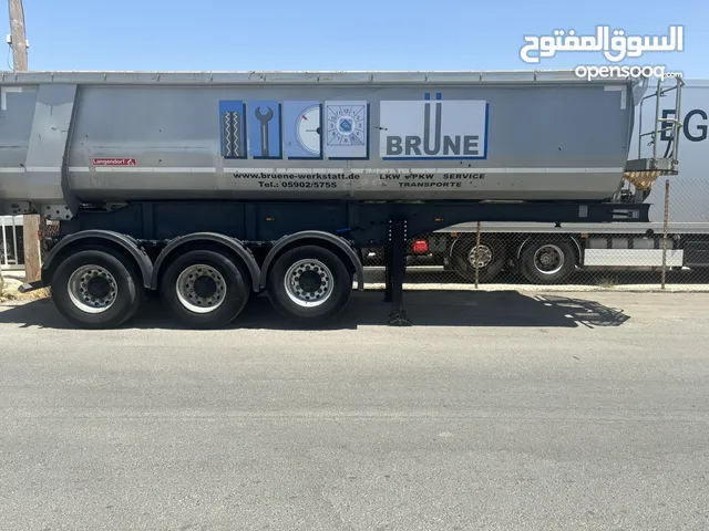 ذنبة صندوق قلاب ألماني للبيع (Langendorf)