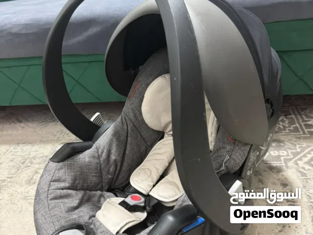 اغراض اطفال للبيع
