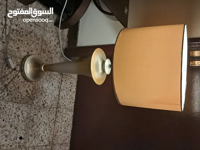 3 seater sofa and 2 lamps