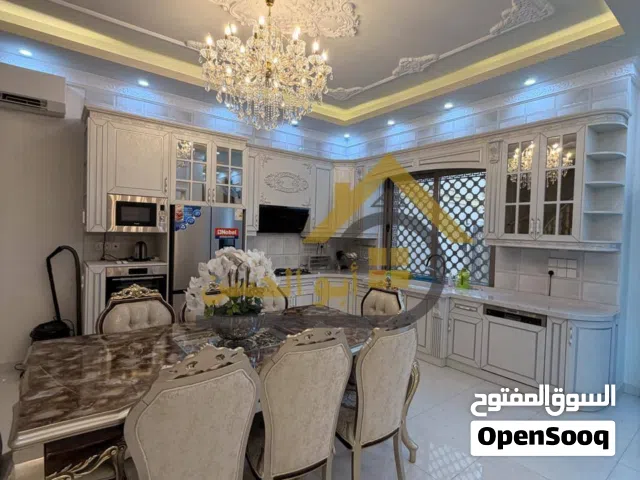 200 m2 More than 6 bedrooms Townhouse for Rent in Basra Amitahiyah