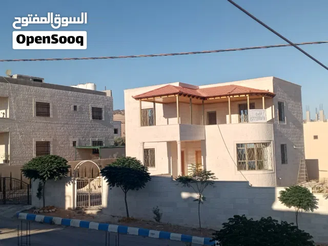 280 m2 5 Bedrooms Villa for Sale in Jerash Other