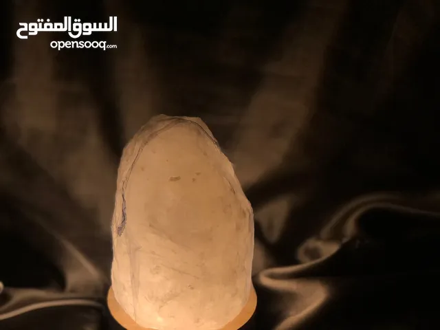 حجر مضيء من جبال الهمالايا
