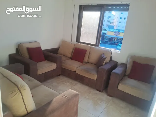اثاث للبيع