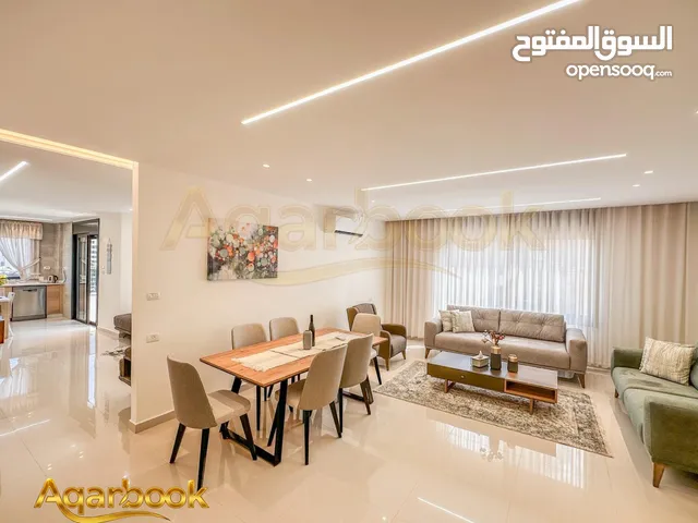 شقة فخمة مفروشة للايجار في عين مصباح