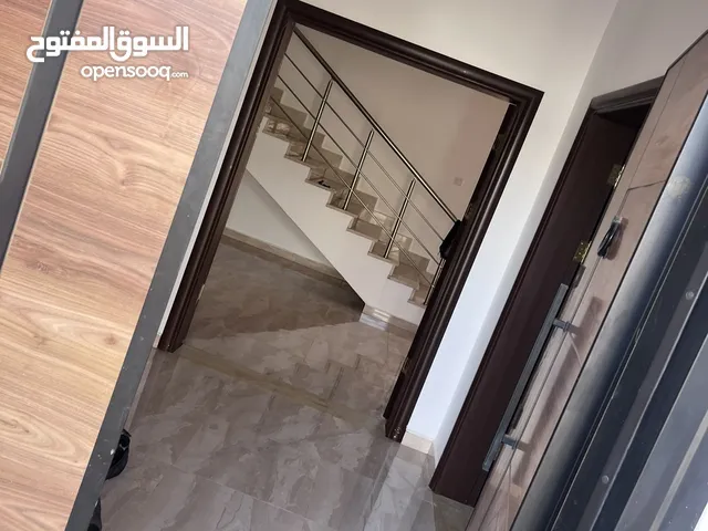200m2 4 Bedrooms Villa for Rent in Benghazi Al Hawary