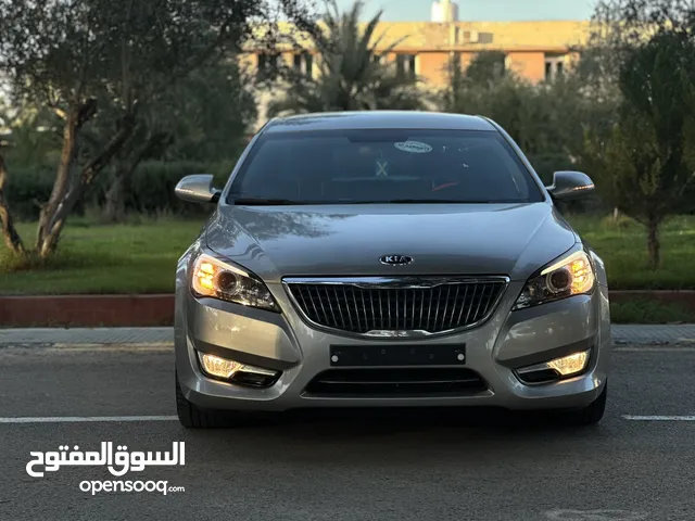 Used Kia Cadenza in Tripoli