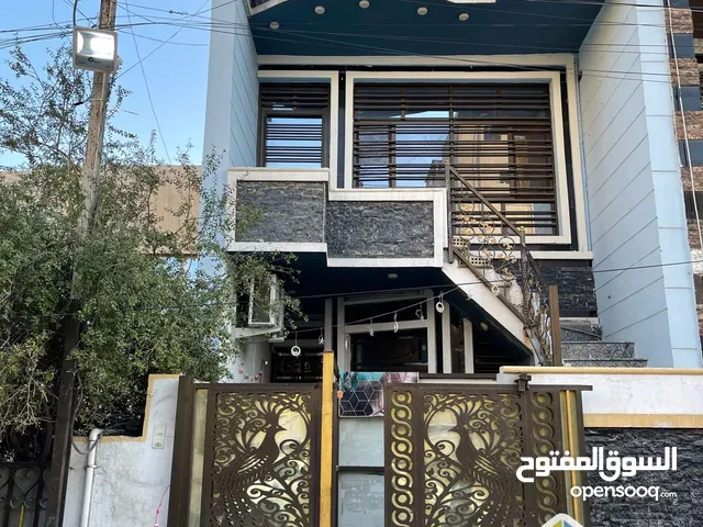 100 m2 4 Bedrooms Townhouse for Sale in Baghdad Mansour