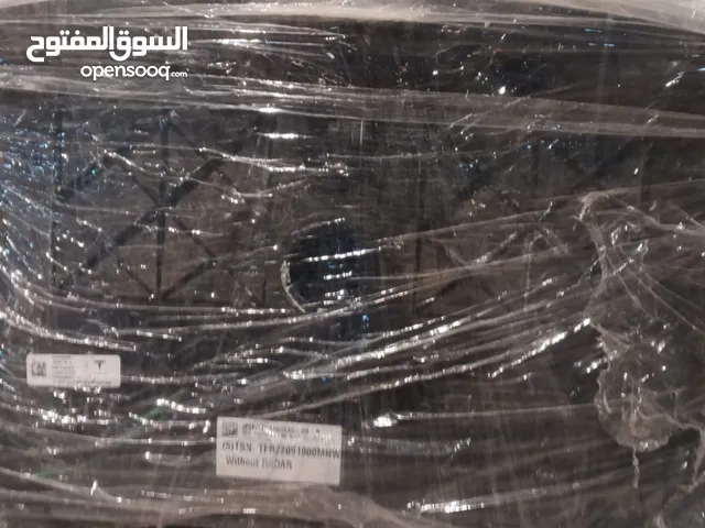 طقم راديترات اصلي مع مراوح كامل لسيارة نوع تسلا 3 وكالة 2023 /2022 فك تفصيخ