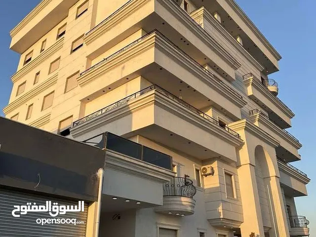200 m2 4 Bedrooms Apartments for Sale in Tripoli Alfornaj