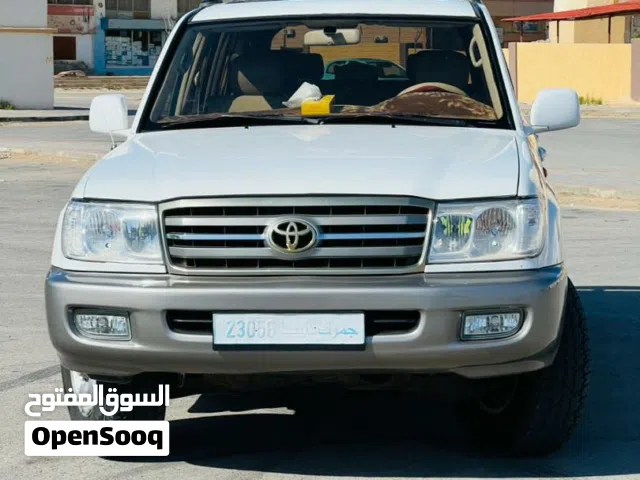 2002 تويوتا لاند كروزر VXR