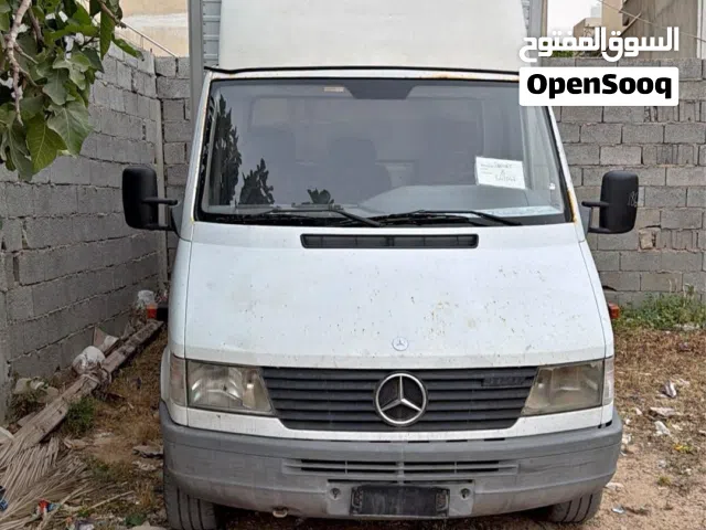 2001 مرسيدس بنز اخرى Citan