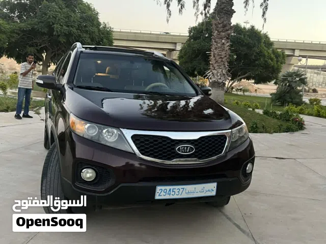 Used Kia Sorento in Tripoli
