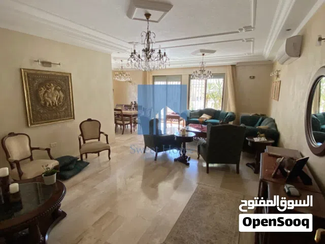 225 m2 4 Bedrooms Apartments for Sale in Amman Abdoun