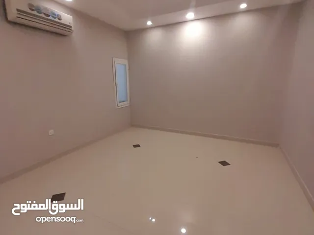 2222 m2 3 Bedrooms Apartments for Rent in Al Riyadh Al Yarmuk