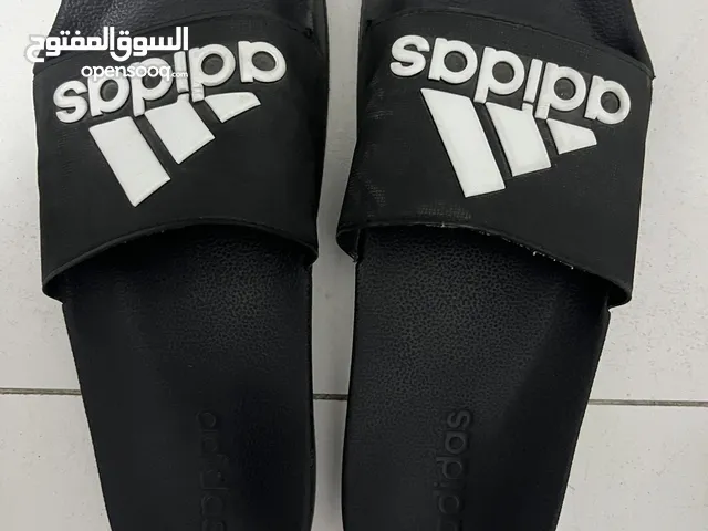 Adidas slipper