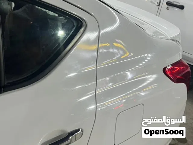 2024 نيسان صني Standard