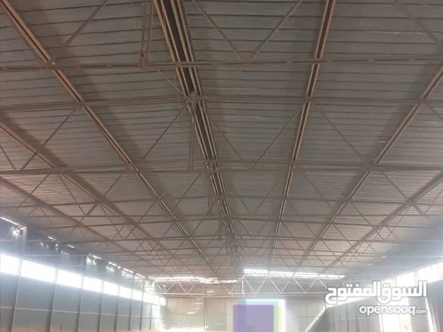 هناقر حديد مجلفن ايطالي المقاسات 80×22 في ارتفاع 12 متر