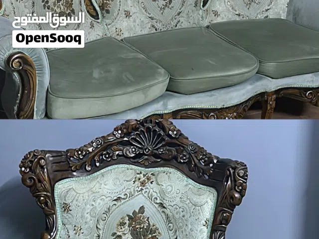 كراسي تتسع لـ 12 شخص بحالة ممتازه اثاث مصري اصلي